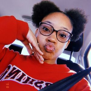 Meet your Posher, Regina